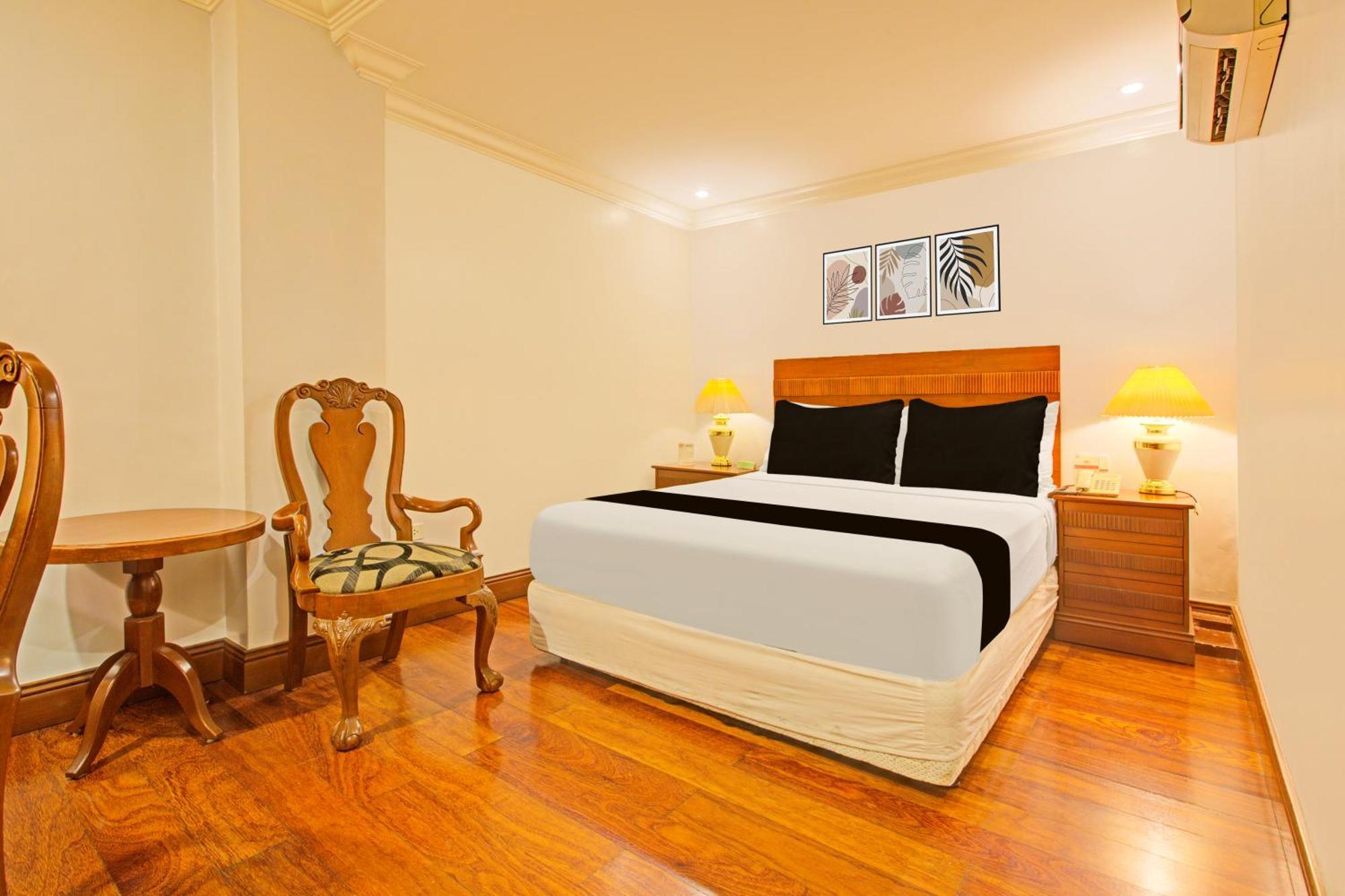 Townhouse Oak Vip Suites, Near Pnr Pasay Evangelista, Makati Manila Makati City Buitenkant foto
