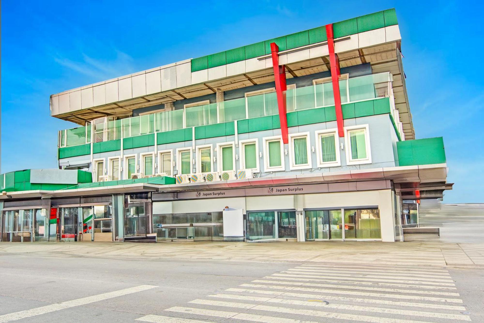 Townhouse Oak Vip Suites, Near Pnr Pasay Evangelista, Makati Manila Makati City Buitenkant foto