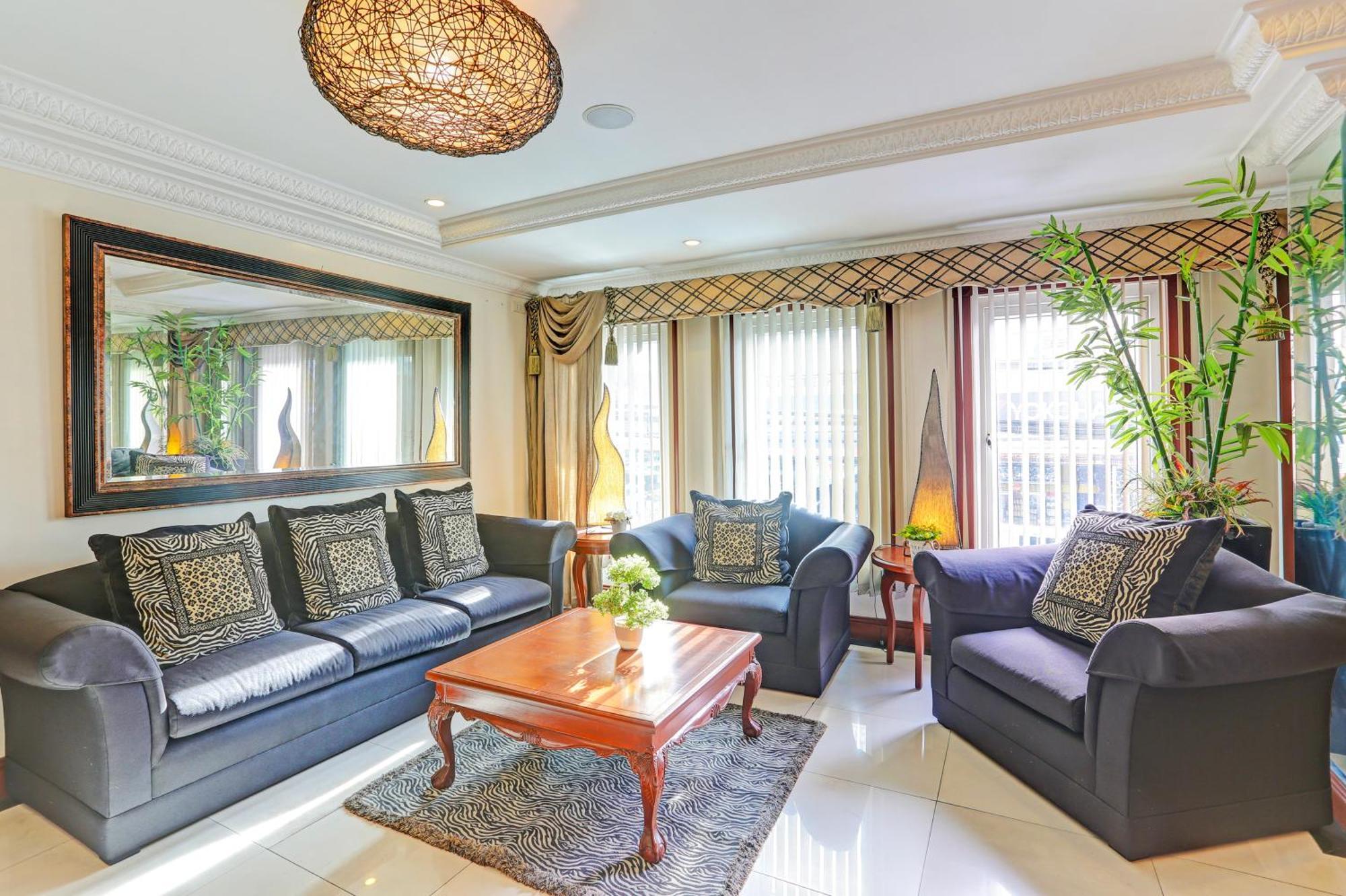 Townhouse Oak Vip Suites, Near Pnr Pasay Evangelista, Makati Manila Makati City Buitenkant foto
