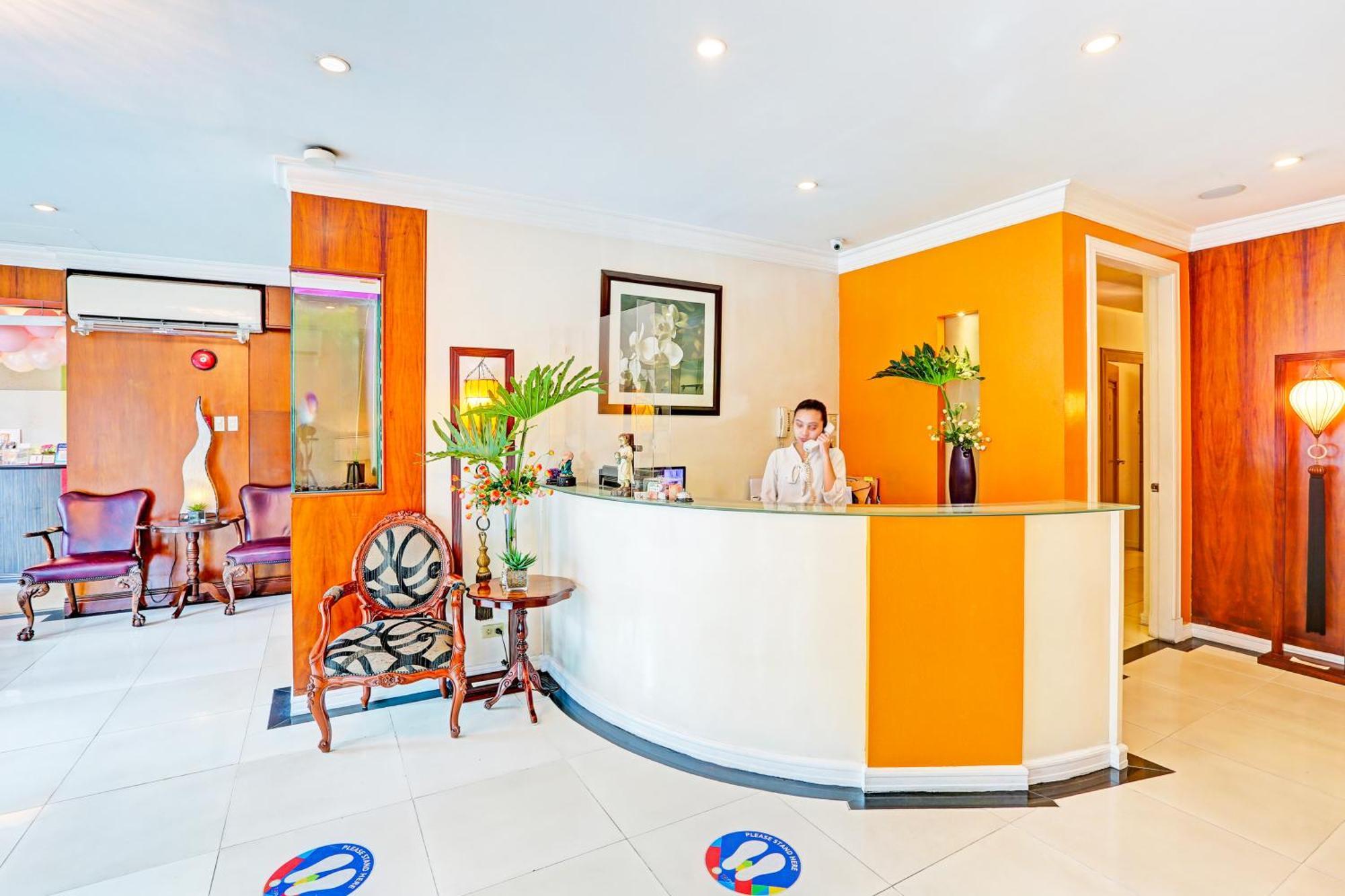 Townhouse Oak Vip Suites, Near Pnr Pasay Evangelista, Makati Manila Makati City Buitenkant foto