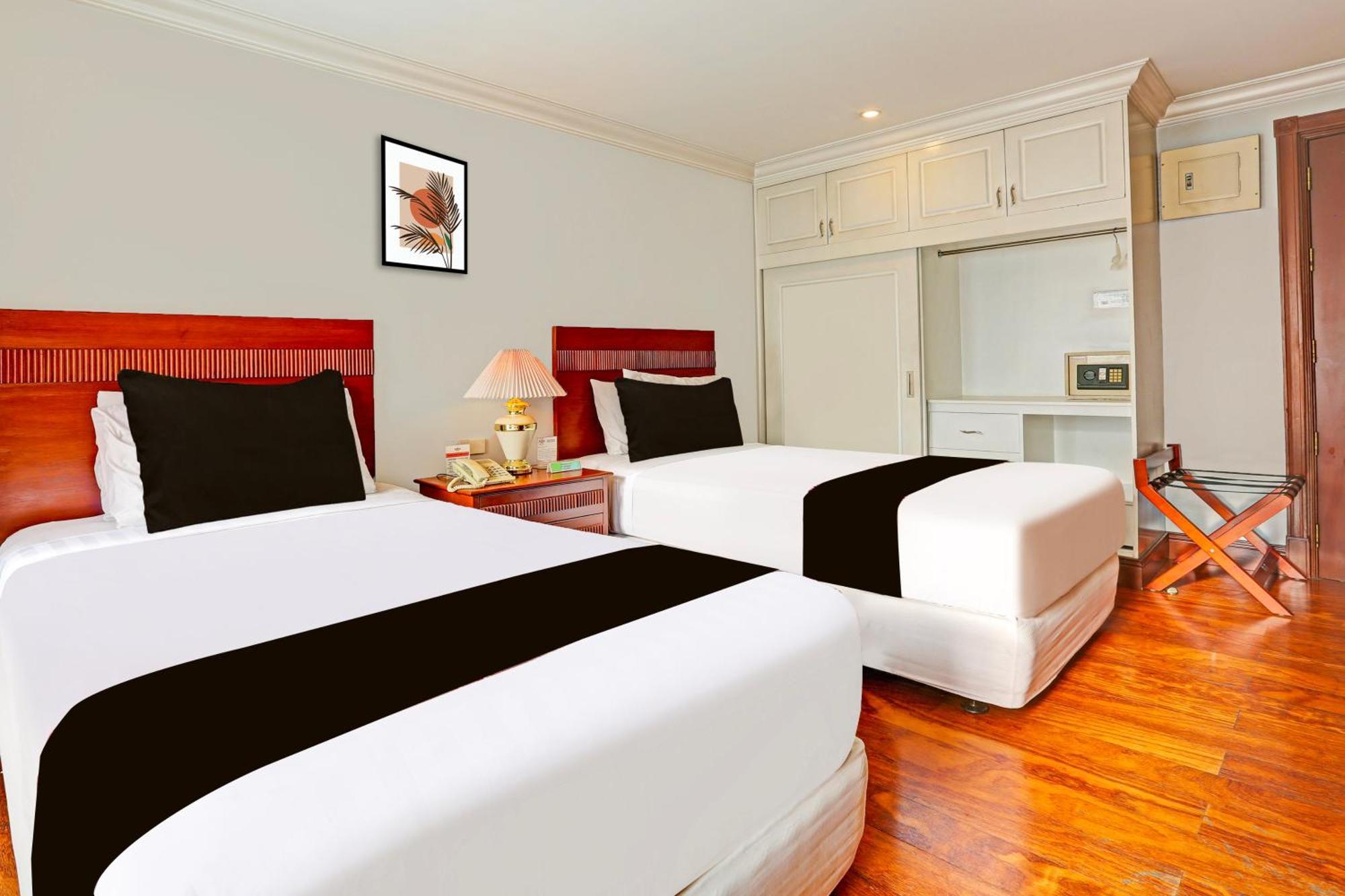 Townhouse Oak Vip Suites, Near Pnr Pasay Evangelista, Makati Manila Makati City Buitenkant foto